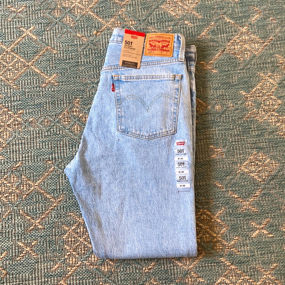 NWT Levi’s 501 size 31 jeans